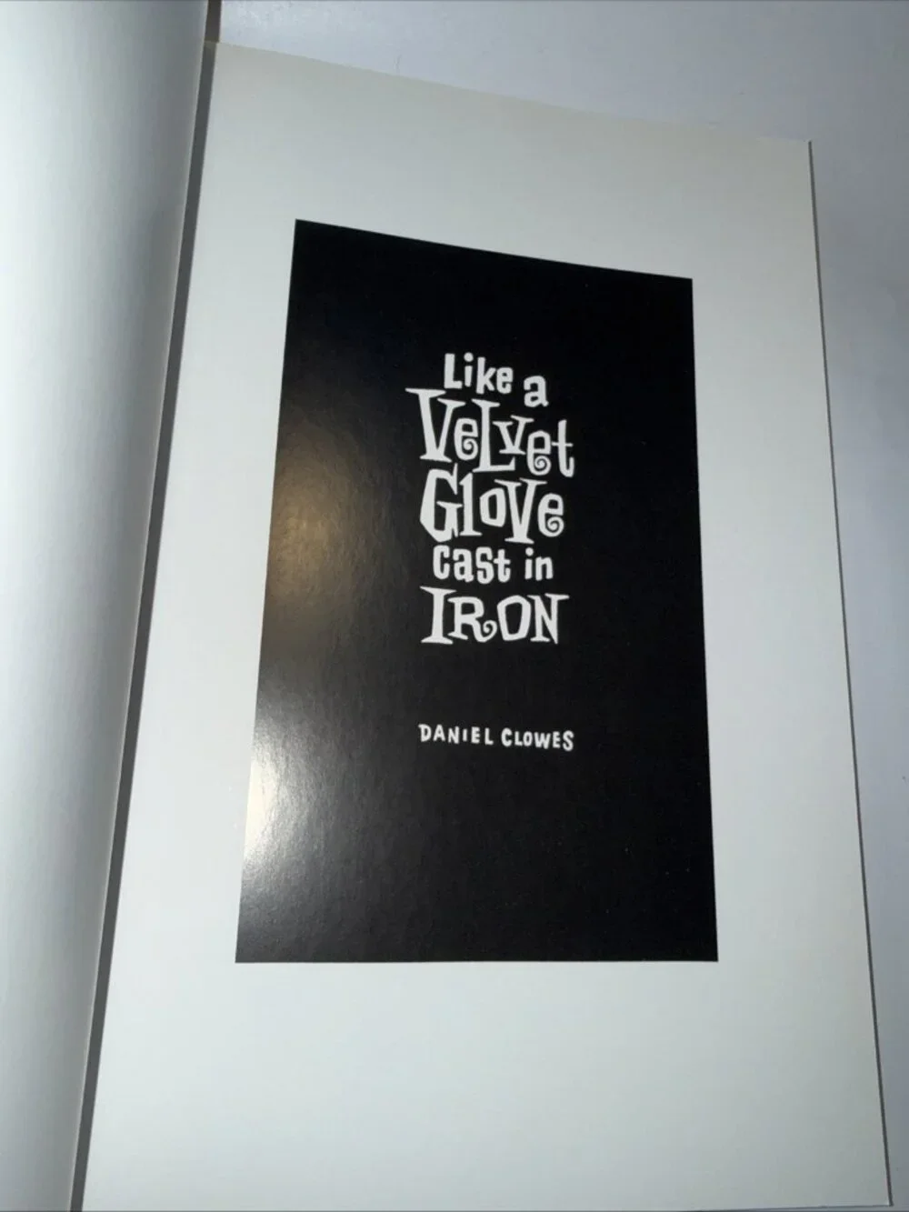 Like a Velvet Glove Cast in Iron by Daniel Clowes TPB